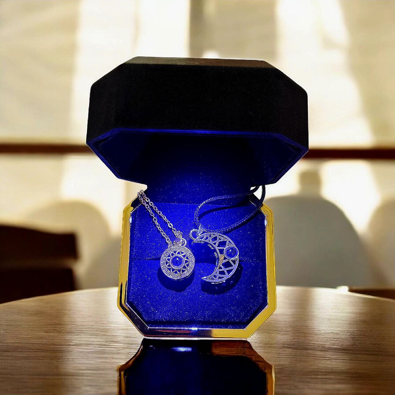 שרשרת ירח ושמש לזוג